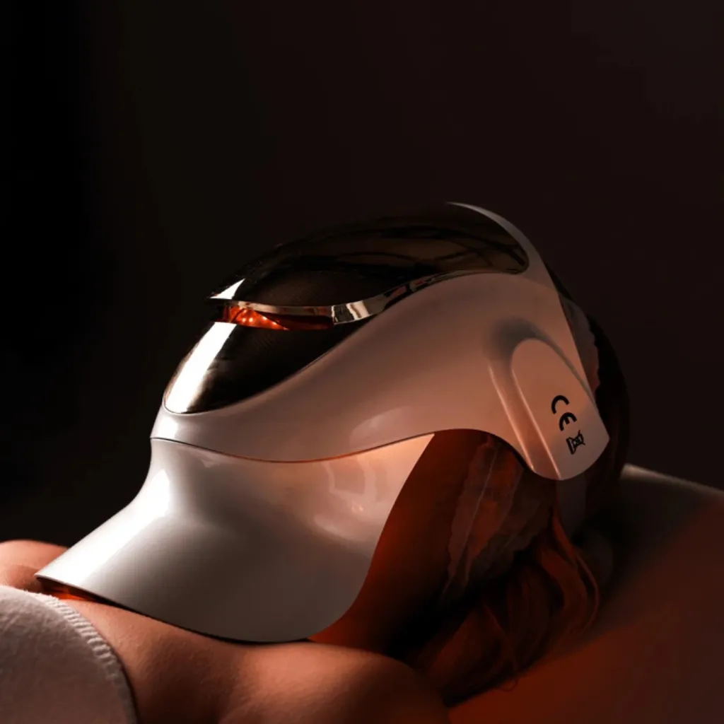 NanoTronic LED-Maske für die abschließende Lichtpflege der Haut